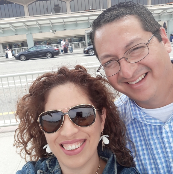 Meet your Posher, Sylvia - Picture 2 of 2